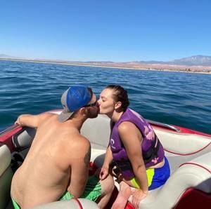 Meet your Posher, Isabel